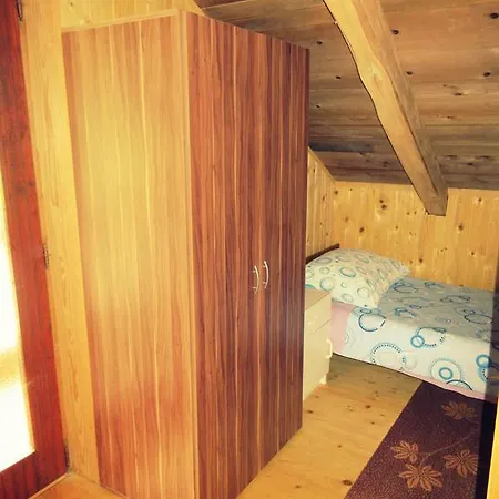 Kamp Rut Hostel Kobarid