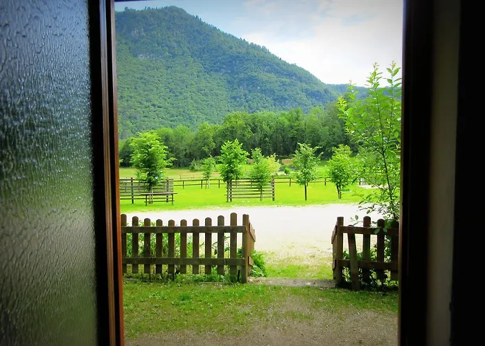 Kamp Rut Albergue Kobarid