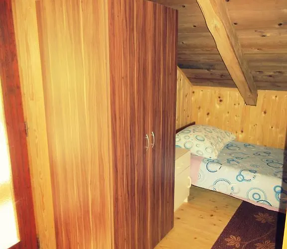 Kamp Rut Albergue Kobarid